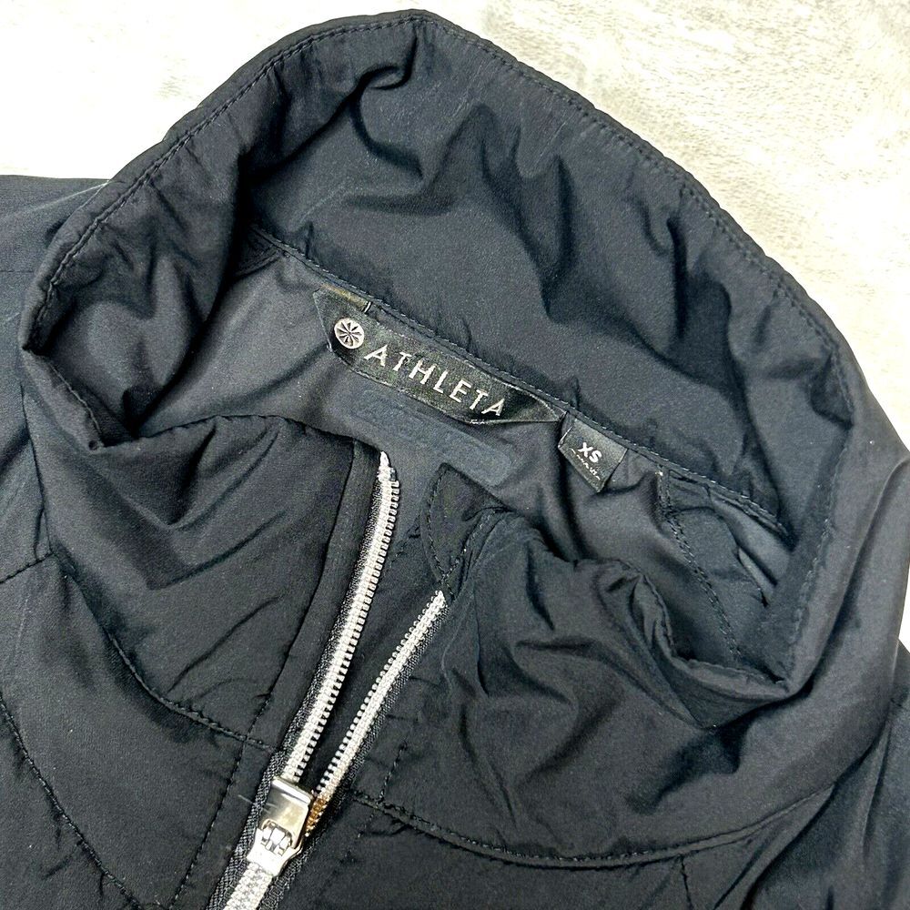Athleta Women's Black Quilted Full Zip Windbreaker Activewear Jacket Size XS‎